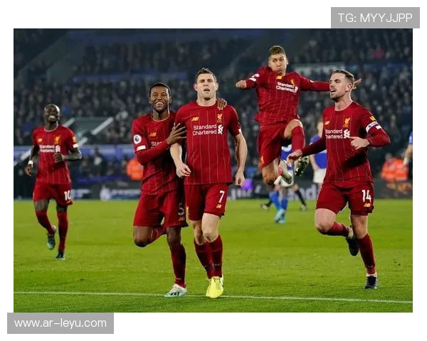 利物浦在对阵莱斯特城的比赛中展现团队配合，利物浦遭莱斯特城逆转