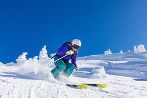 图穆亚的表现稳步提升，带领袋鼠队稳居世界橄榄球强队行列